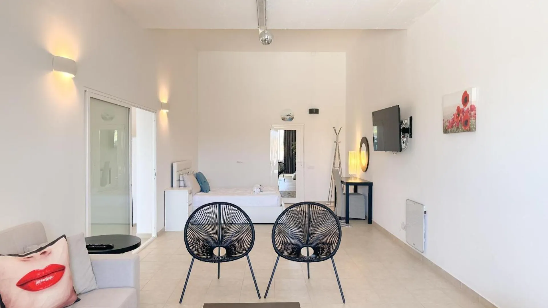 Apartment Modern Studio With Private Pool #1955 Lagos
